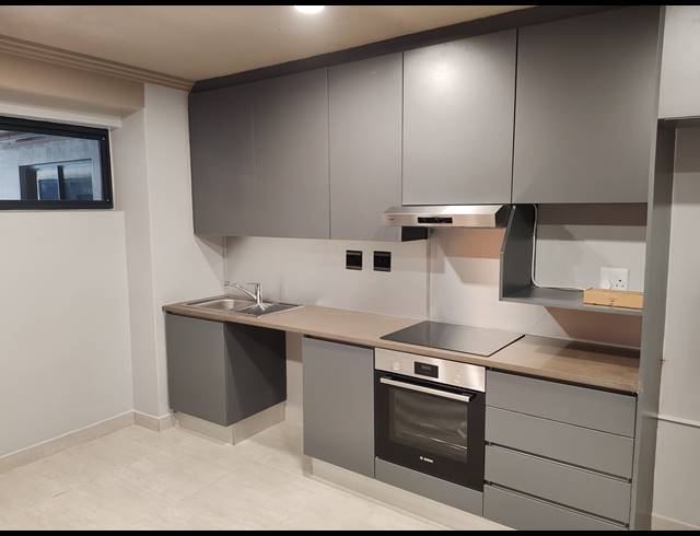 1 BEDROOM SECTIONAL TITLE FOR SALE IN UMHLANGA RIDGE